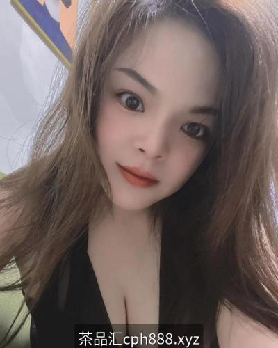 美乳诱惑梦梦