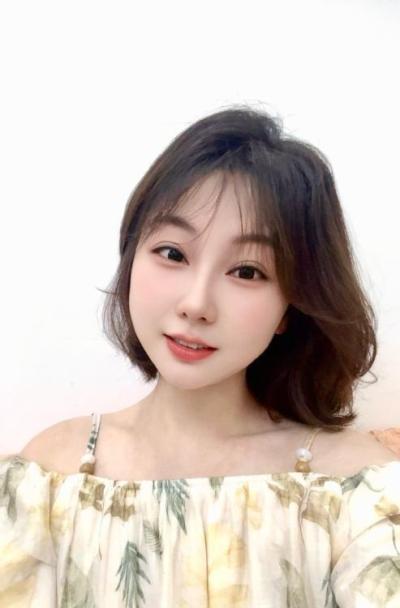 服务型老师雯雯