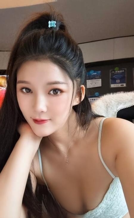 漂亮少妇身材好