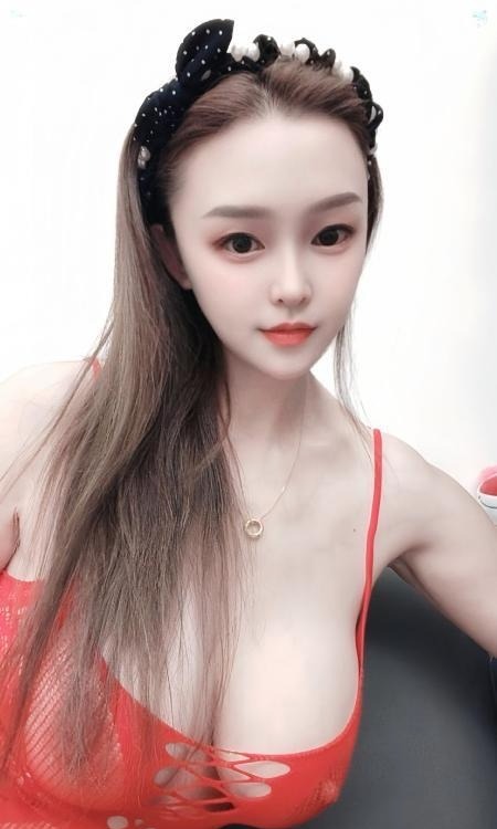 龙华巨乳丹妮