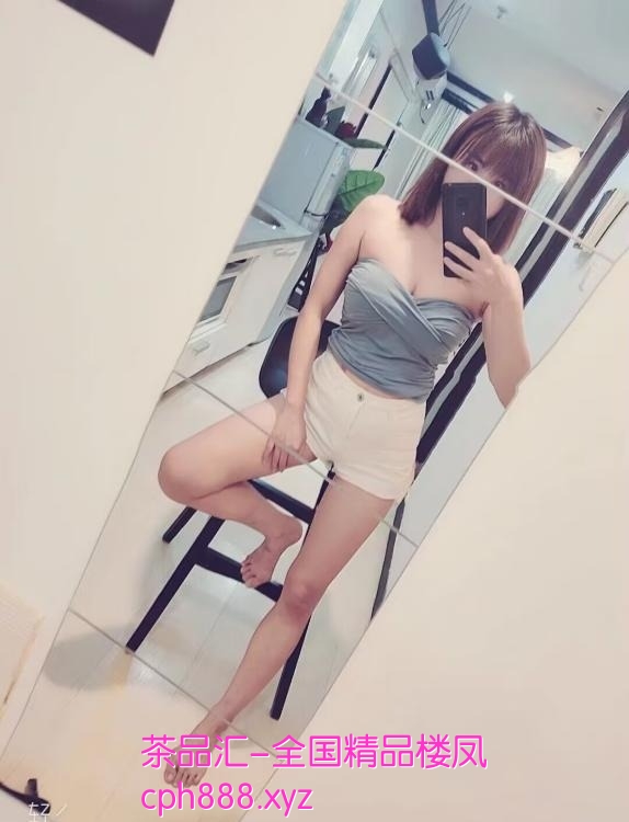 江宁气质美女