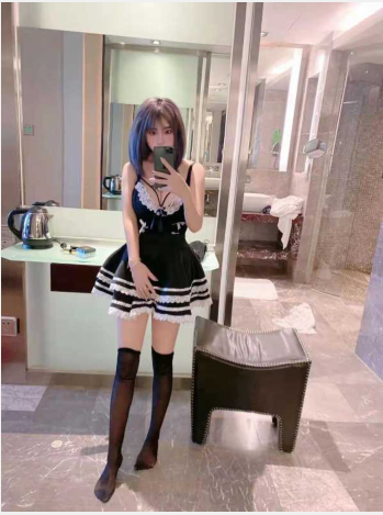 上海宝山区小琪琪