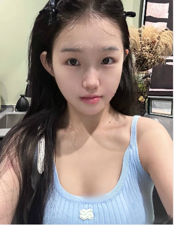 龙华红山地铁站00后少女初次下海-圆圆